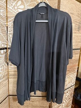 Daisy Fuentes Black Open Front Short Sleeve Cardigan